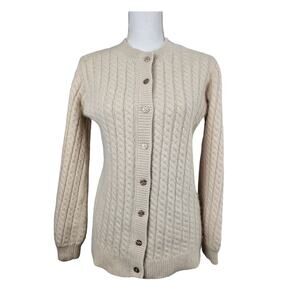 VINTAGE BEIGE CABLE KNIT CARDIGAN – 8-BUTTON FRONT – MEDIUM FIT – SOFT TEXTURE